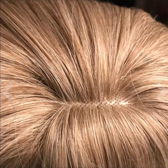 🆕️ Natural Looking Silk Fully Heat Resistant  Wig - Picture 6 of 7